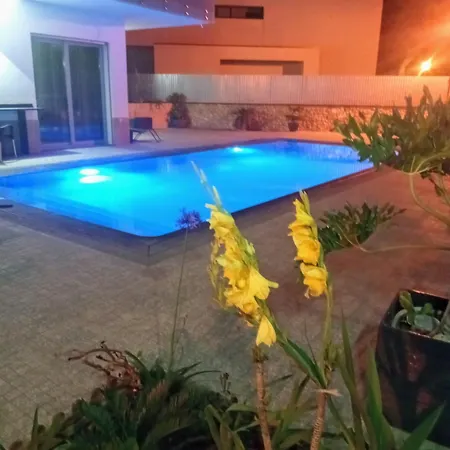 Luz 37 - Jacuzzi Terrace & Swimming Pool Βίλα Αλμπουφέιρα