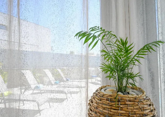 Luz 37 - Jacuzzi Terrace & Swimming Pool Villa Albufeira