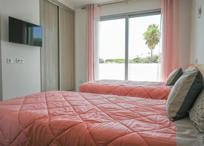 Luz 37 - Jacuzzi Terrace & Swimming Pool