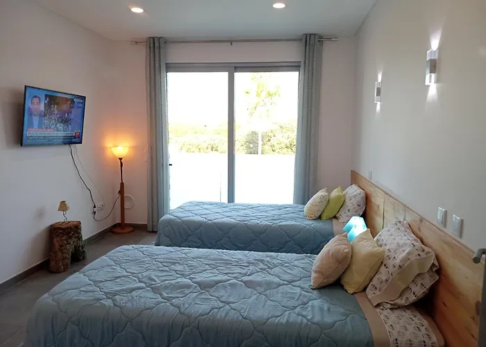 Luz 37 - Jacuzzi Terrace & Swimming Pool Villa Albufeira