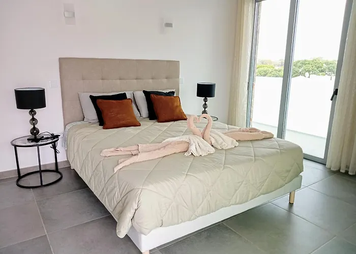 Luz 37 - Jacuzzi Terrace & Swimming Pool Villa