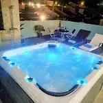 Luz 37 - Jacuzzi Terrace & Swimming Pool فيلة البوفيرا