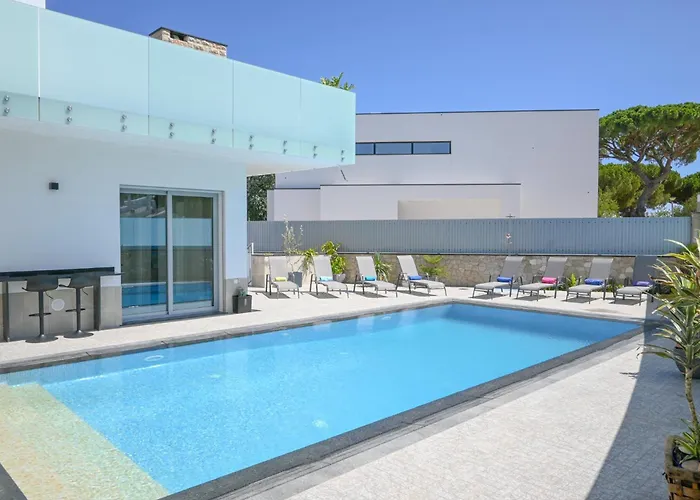 Luz 37 - Jacuzzi Terrace & Swimming Pool