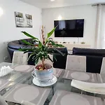 Villa Luz 37 - Jacuzzi Terrace & Swimming Pool