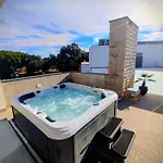 Luz 37 - Jacuzzi Terrace & Swimming Pool אלבופיירה